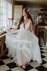 Boho V Neck Lace Tulle Wedding Dress