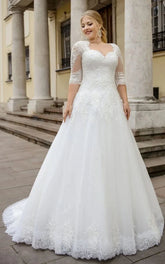 Simple Ball Gown Floor length Half Sleeve Lace Queen Anne Wedding Dress with Appliques