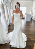 Elegant Mermaid Off the Shoulder Elastic Long Wedding Dresses