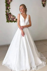 A line Attractive V neck Simple Wedding Dress Rustic Wedding Gown