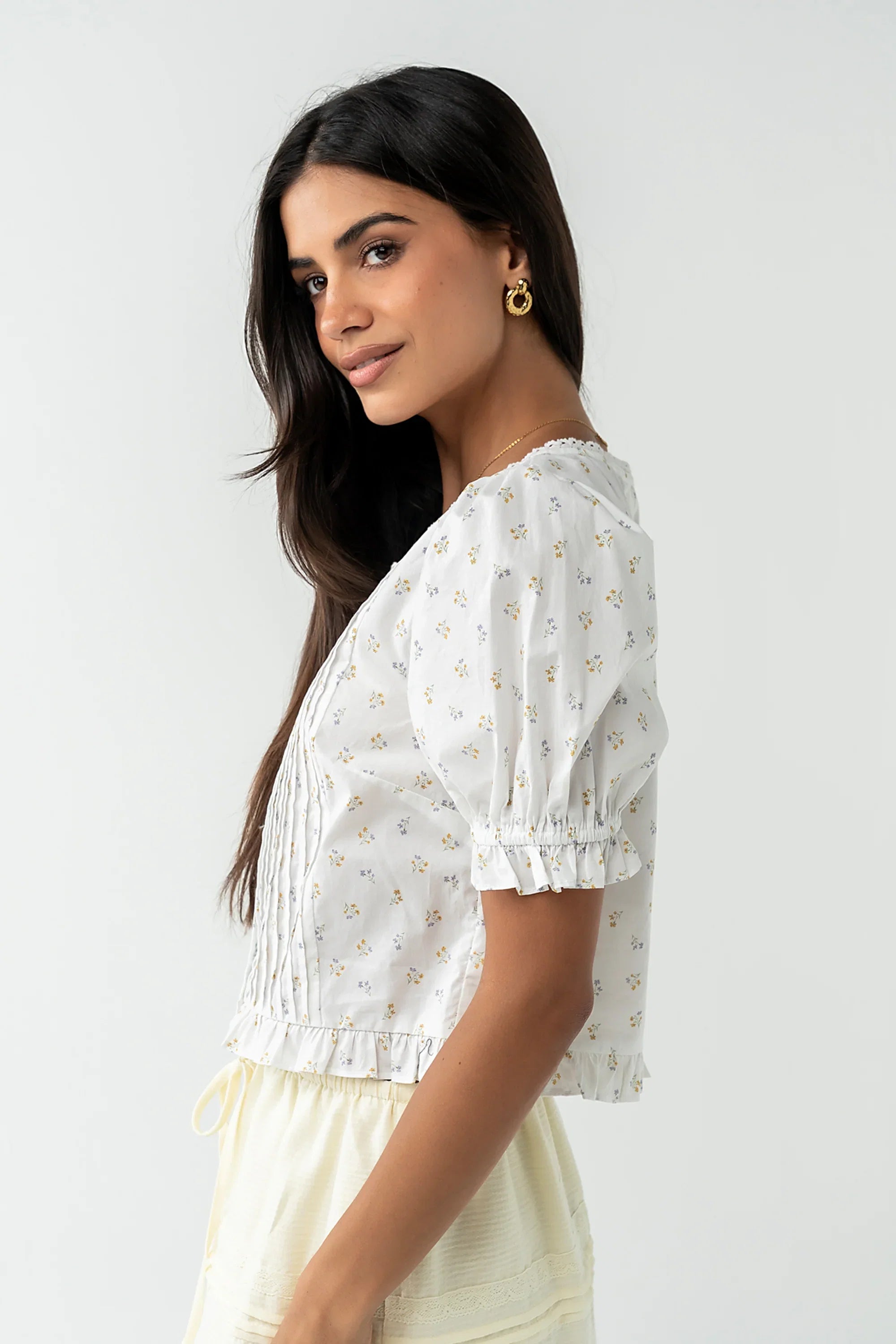 Tracie Floral Blouse in White