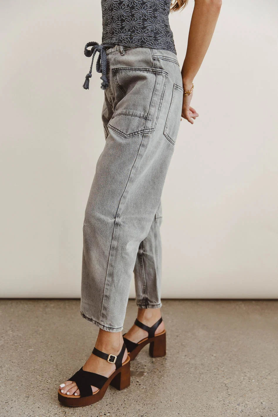 Jocelyn Barrel Jeans in Grey FINAL SALE