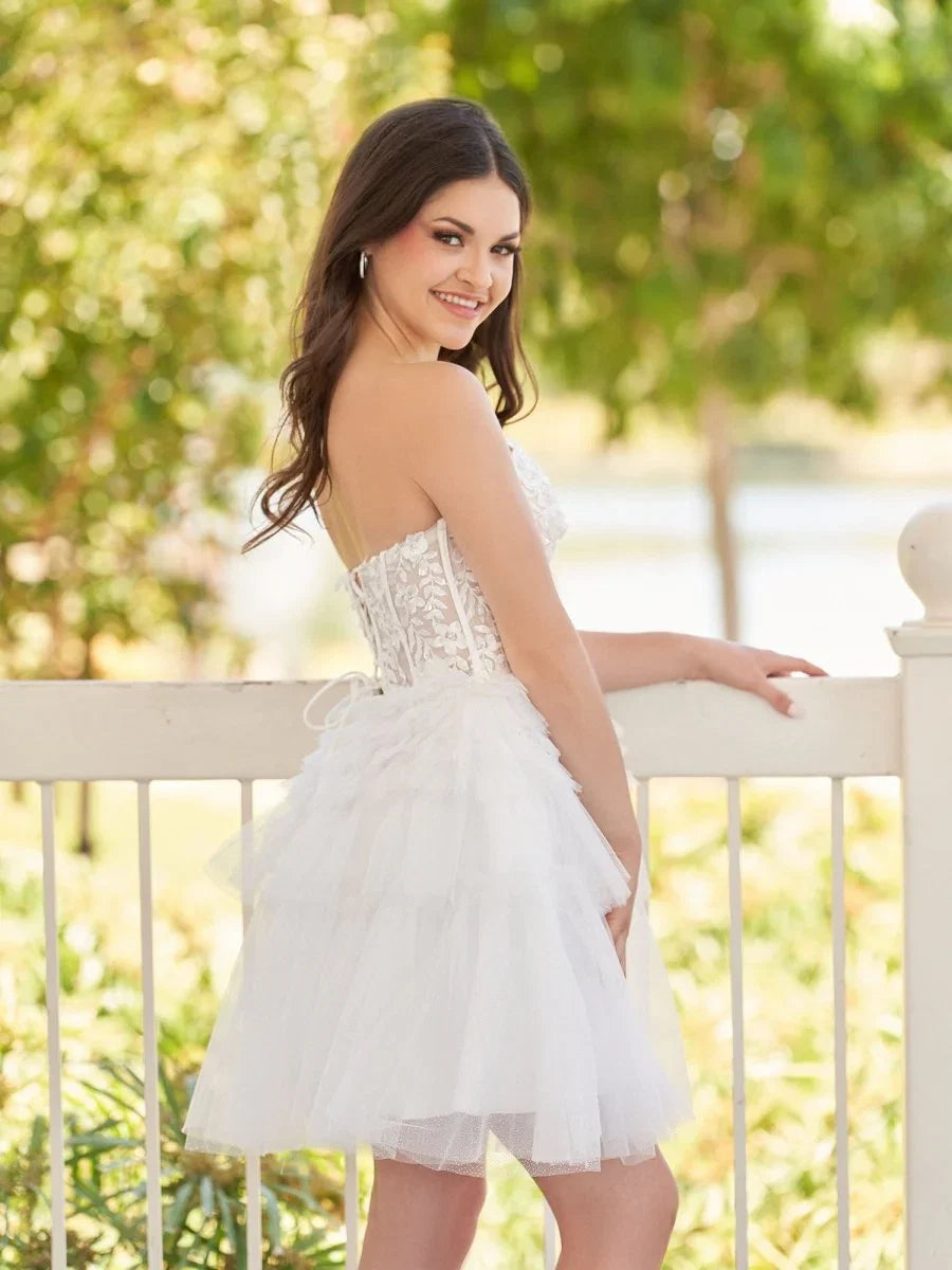 Ivy A Line Sweetheart White Lace Short Homecoming Dress