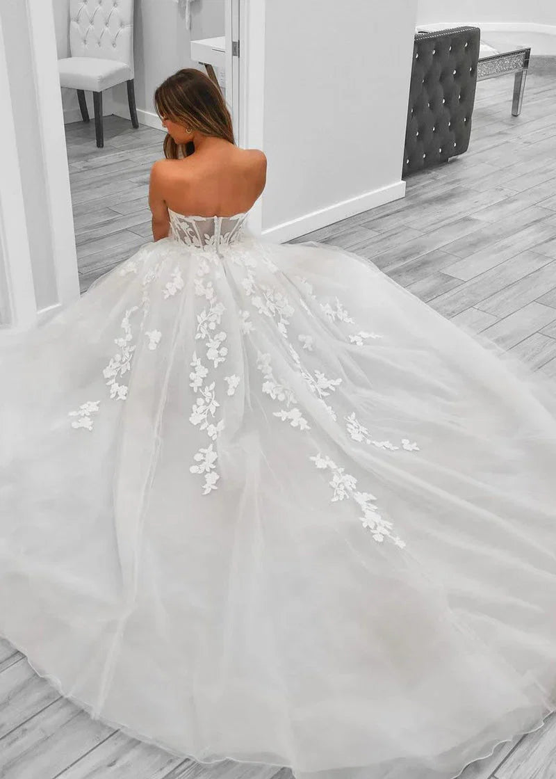 A Line Sweetheart Tulle Wedding Dresses With Slit
