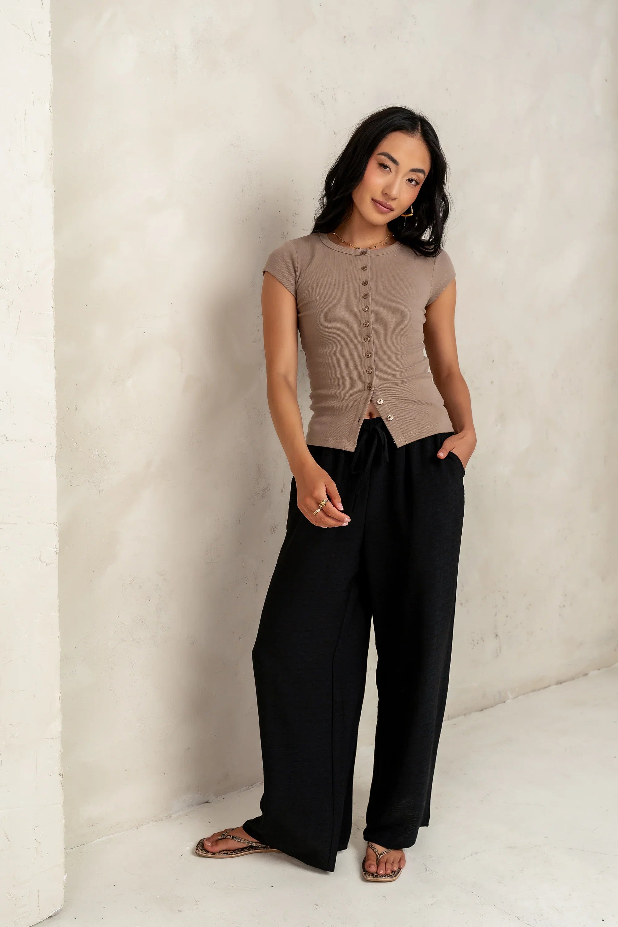 Salma Wide Leg Pants in Black