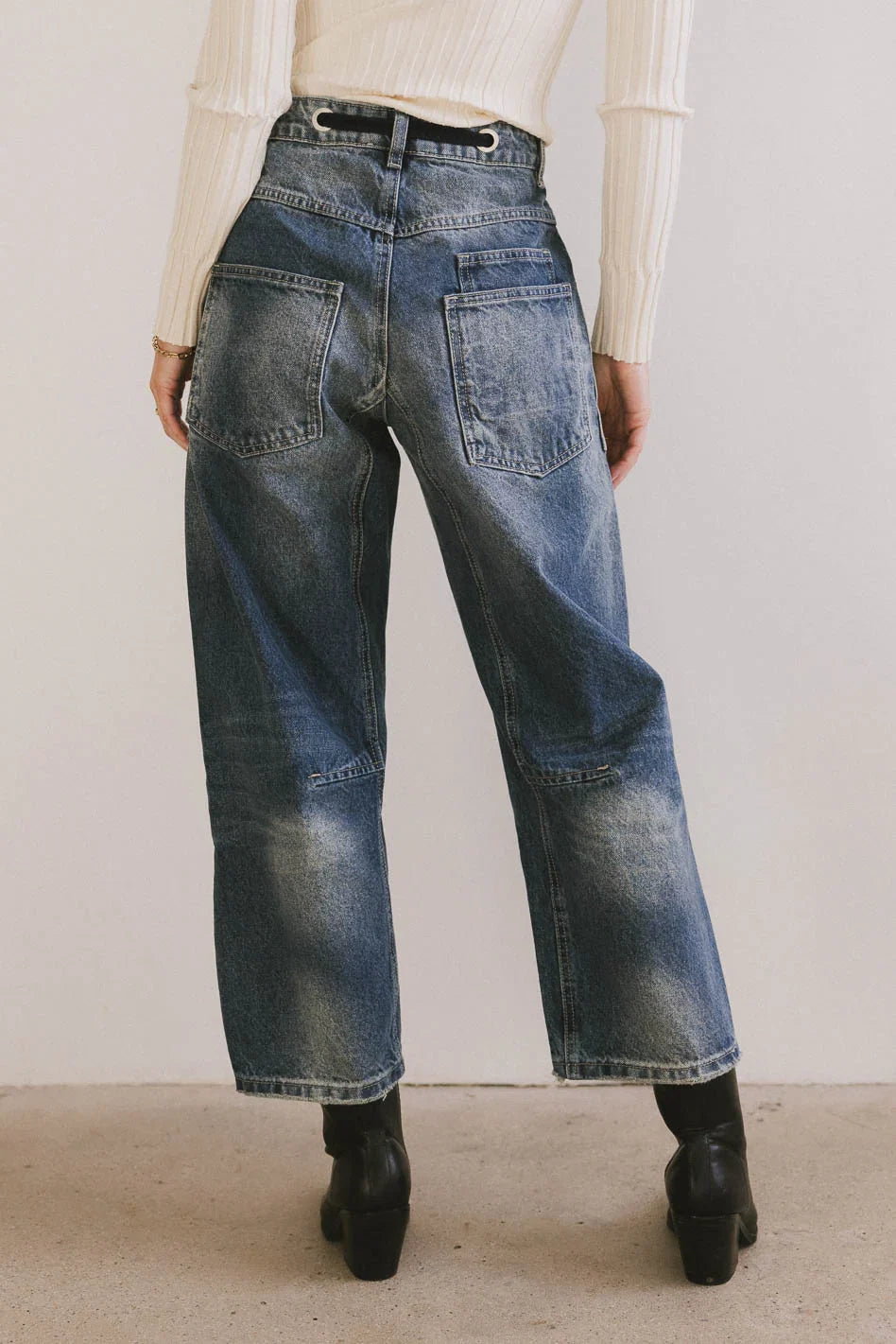 Jocelyn Barrel Jeans in Medium Wash FINAL SALE