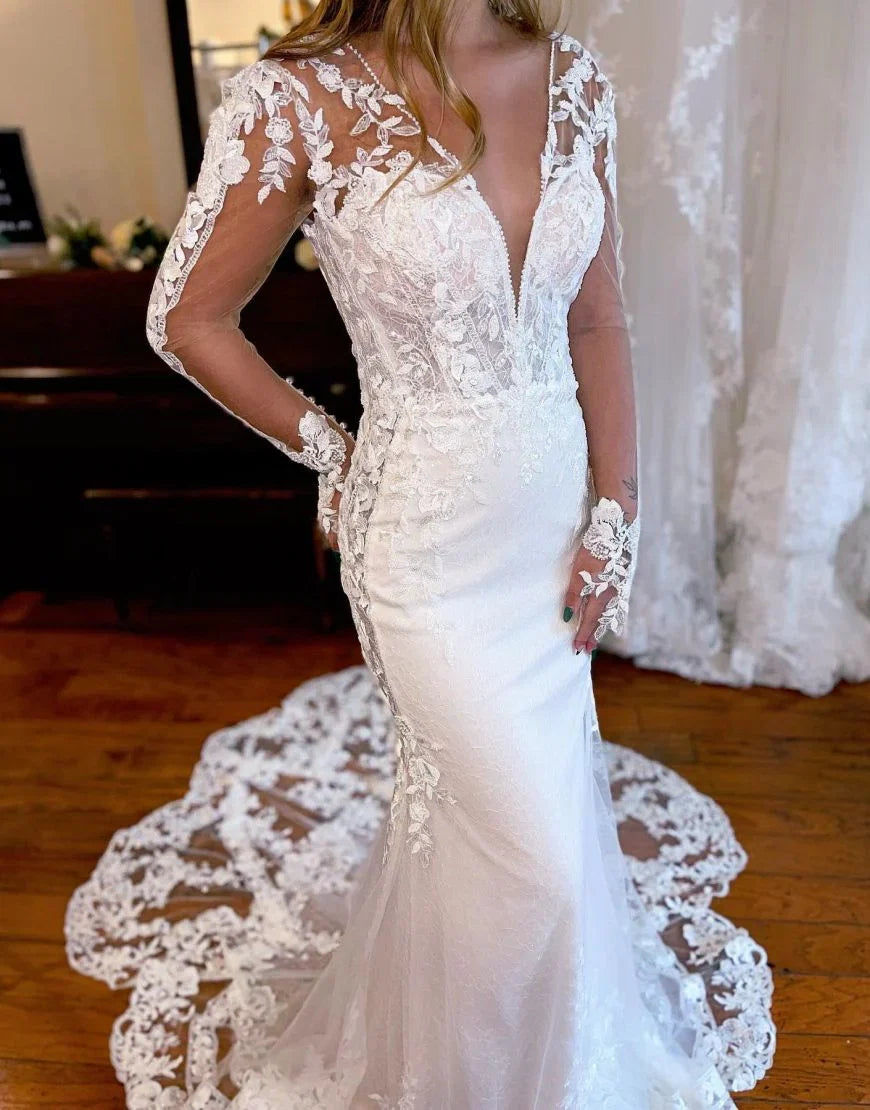 Mermaid V Neck Long Sleeves Wedding Dress With Appliques
