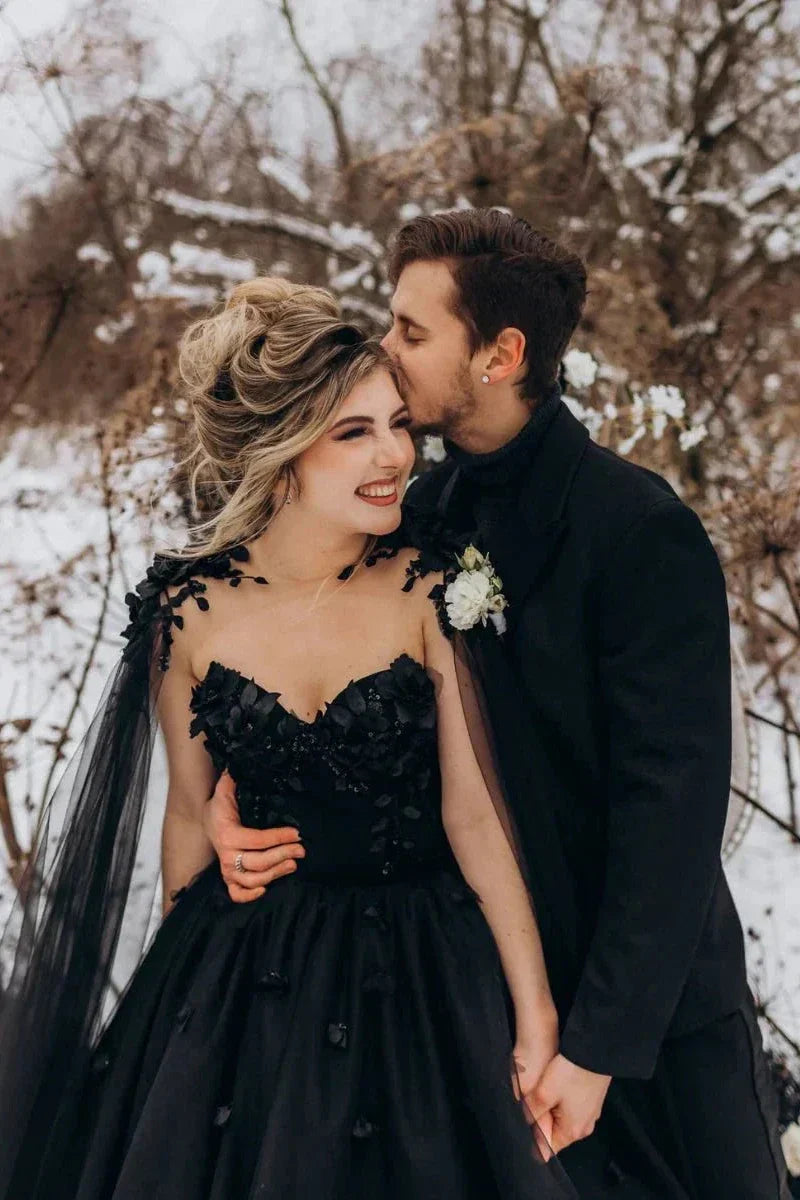 A Line Black Gothic Wedding Dress 3D Flowers Tulle With Cape