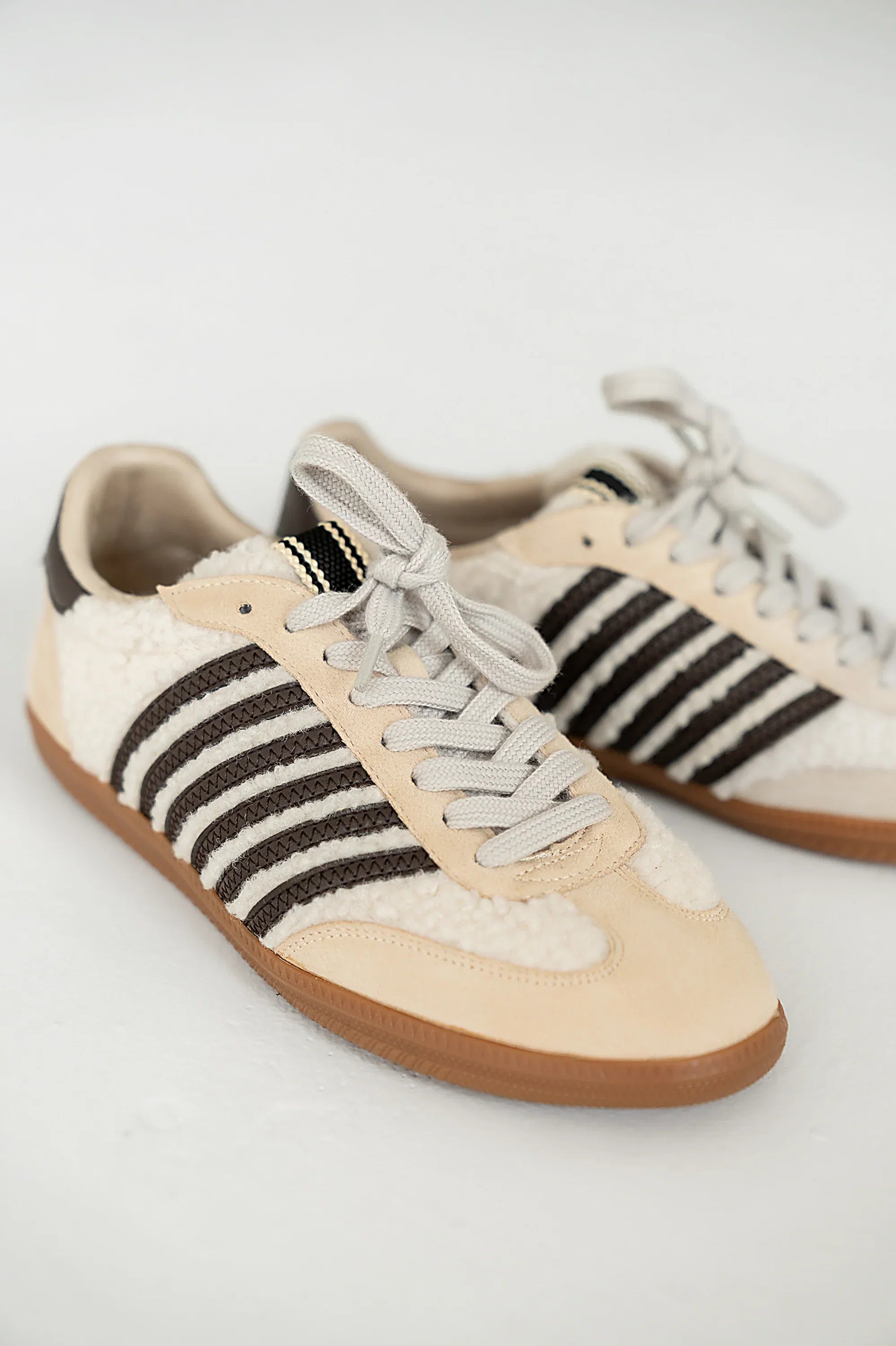 Stevie Striped Sneaker in Beige Shearling