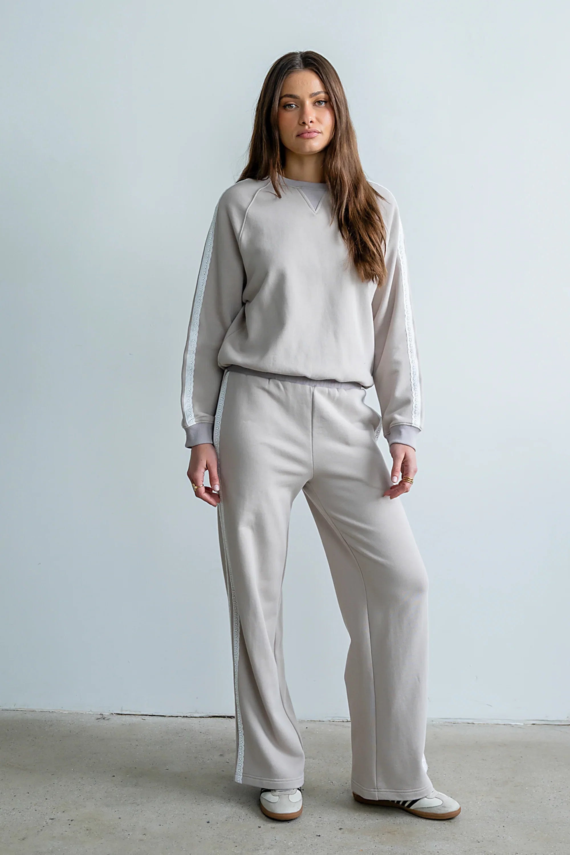 Mickey Sweatshirt in Taupe