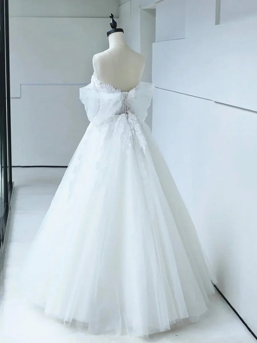 Off the Shoulder White Lace Appliques Sleeveless Lace Up Wedding Dresses