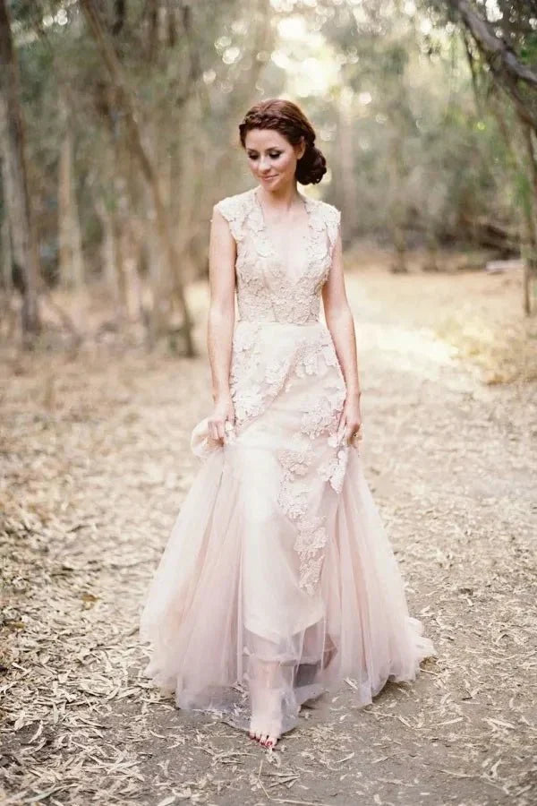 High Quality V neck Sleeveless Floor length Wedding Dress with Lace