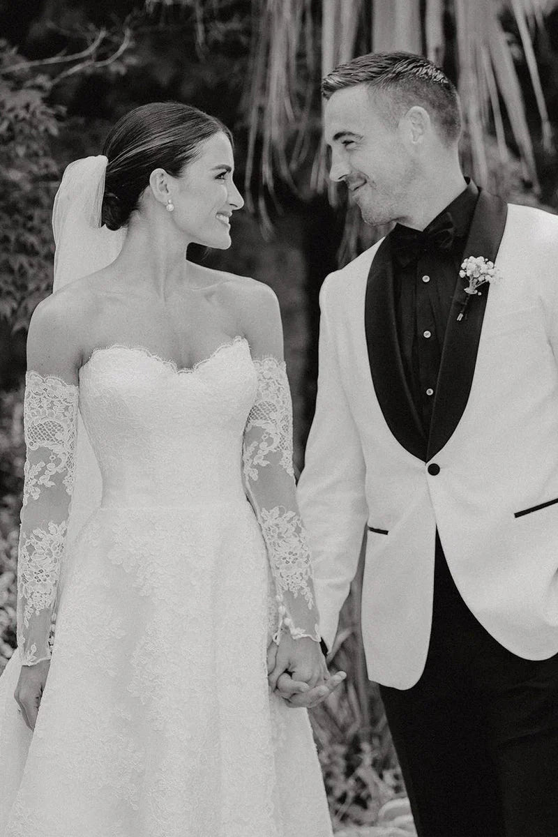 Vintage A Line Sweetheart White Lace Wedding Dresses with Slit