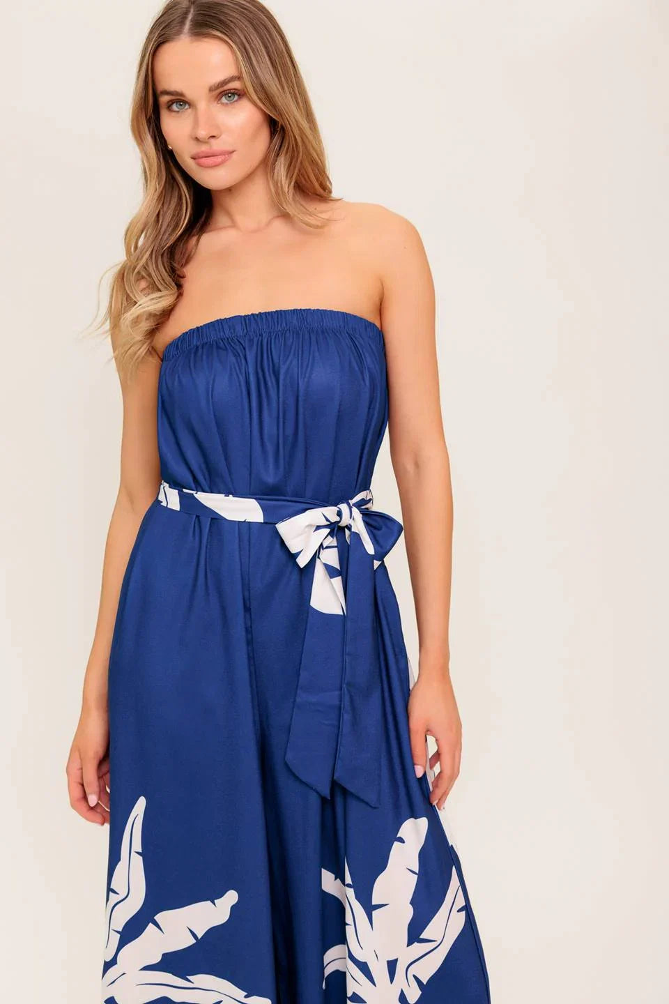 NOLANI STRAPLESS JUMPSUIT NAVY WHITE