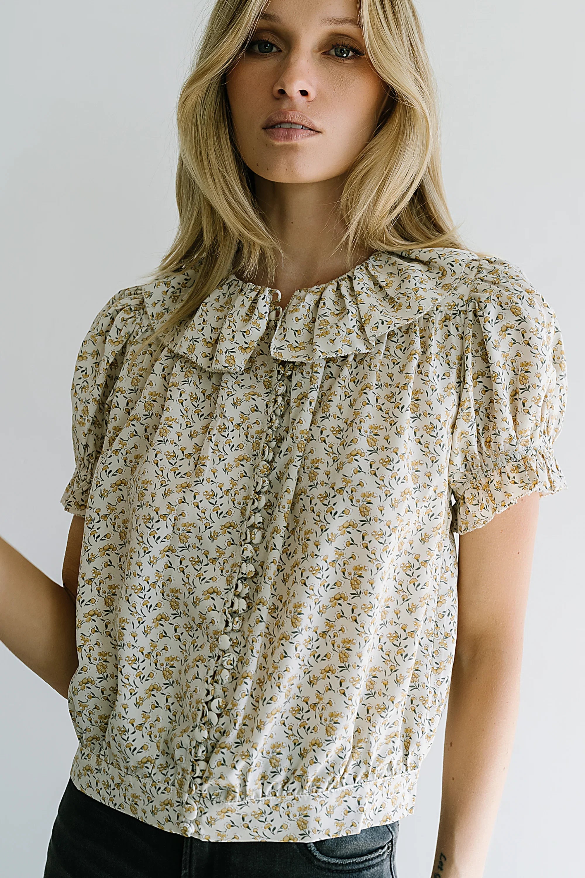 Bennie Collared Blouse in Cream