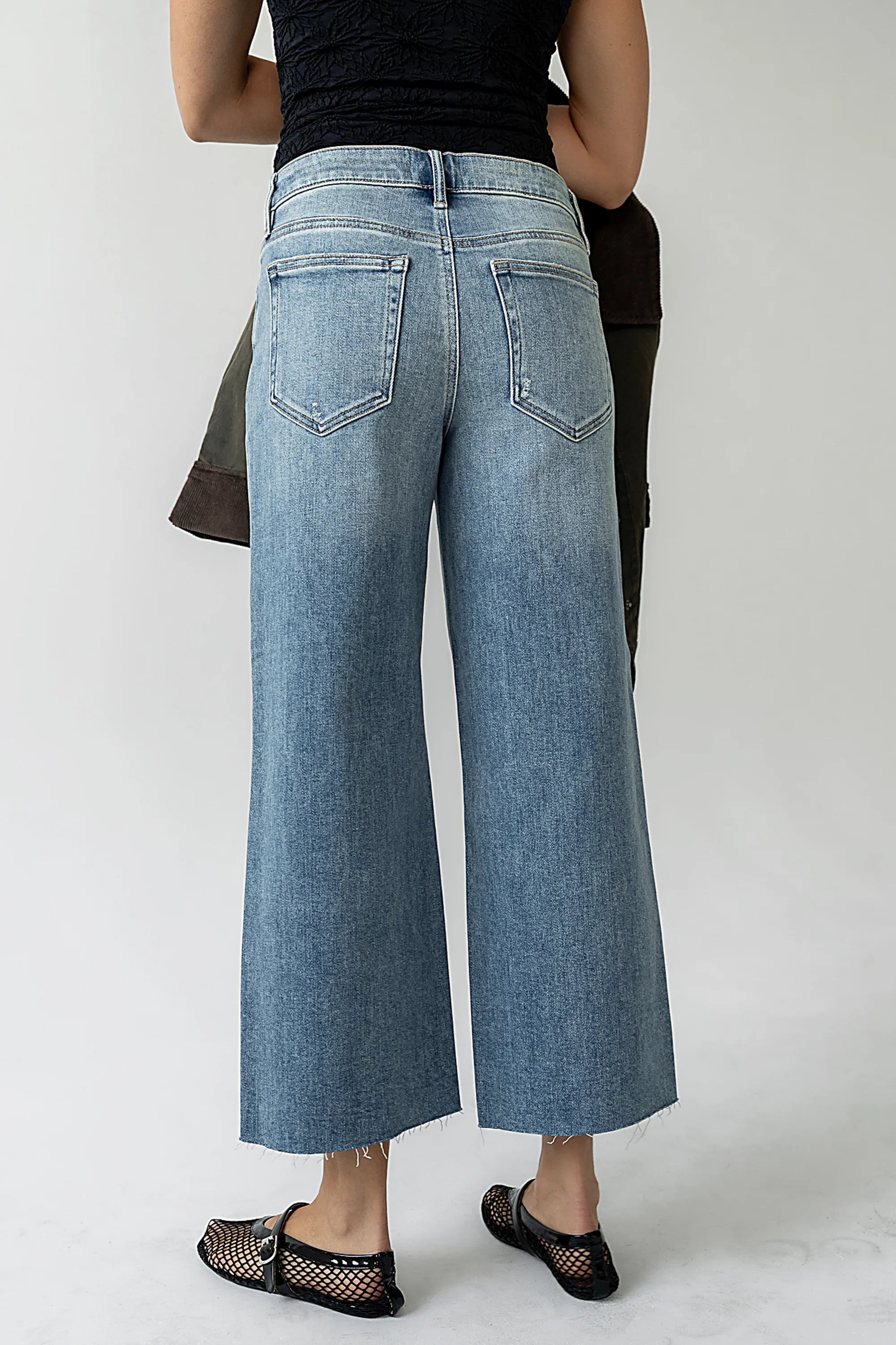 Colette Wide Leg Jeans in Vintage Medium Wash