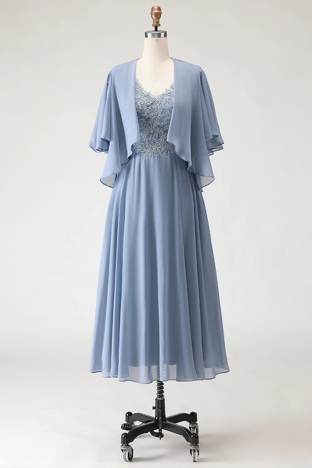 Dusty Blue A Line Appliqued V Neck Midi Mother of the Bride Dress with Capelet