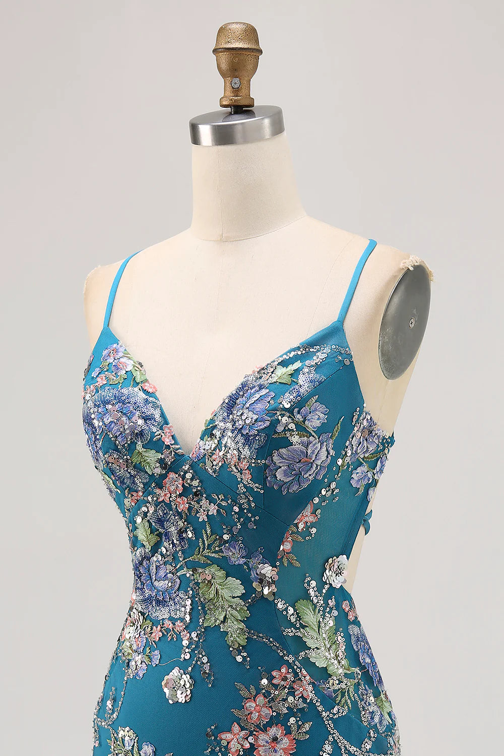 Lilac Spaghetti Straps Short Floral Tight Homecoming Dress