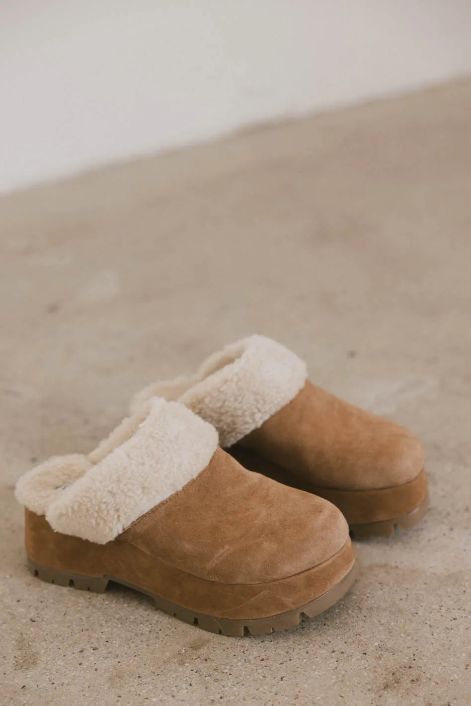 Steve Madden Juney Platform Clogs FINAL SALE