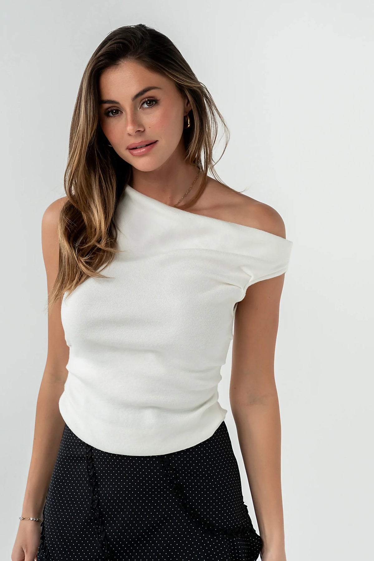 Susanna Asymmetrical Top in White