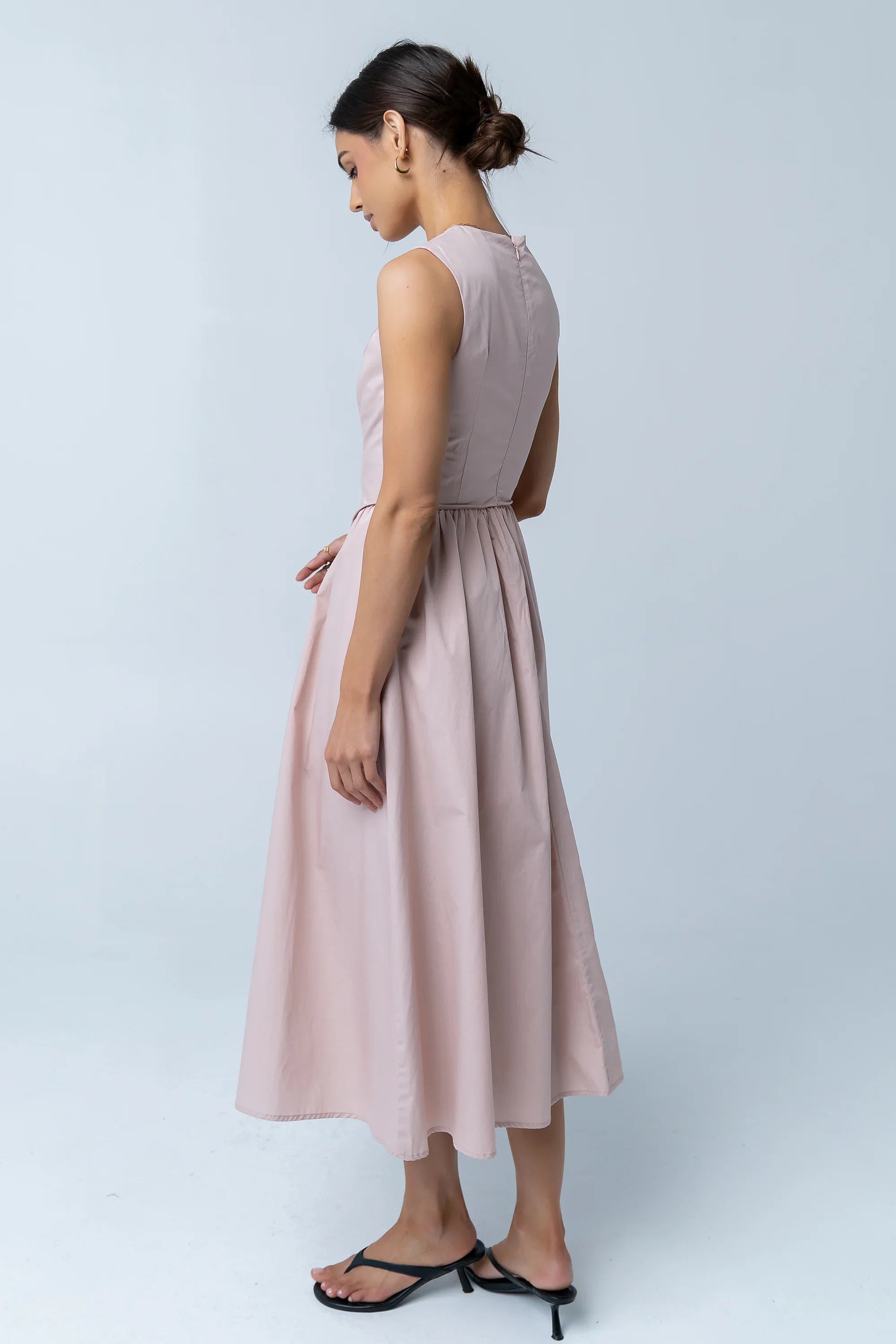Jaynie Midi Dress in Rose