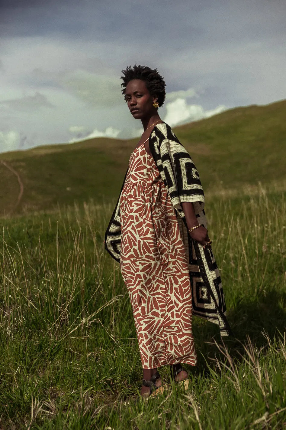 Regio Geometric Kimono in Black FINAL SALE