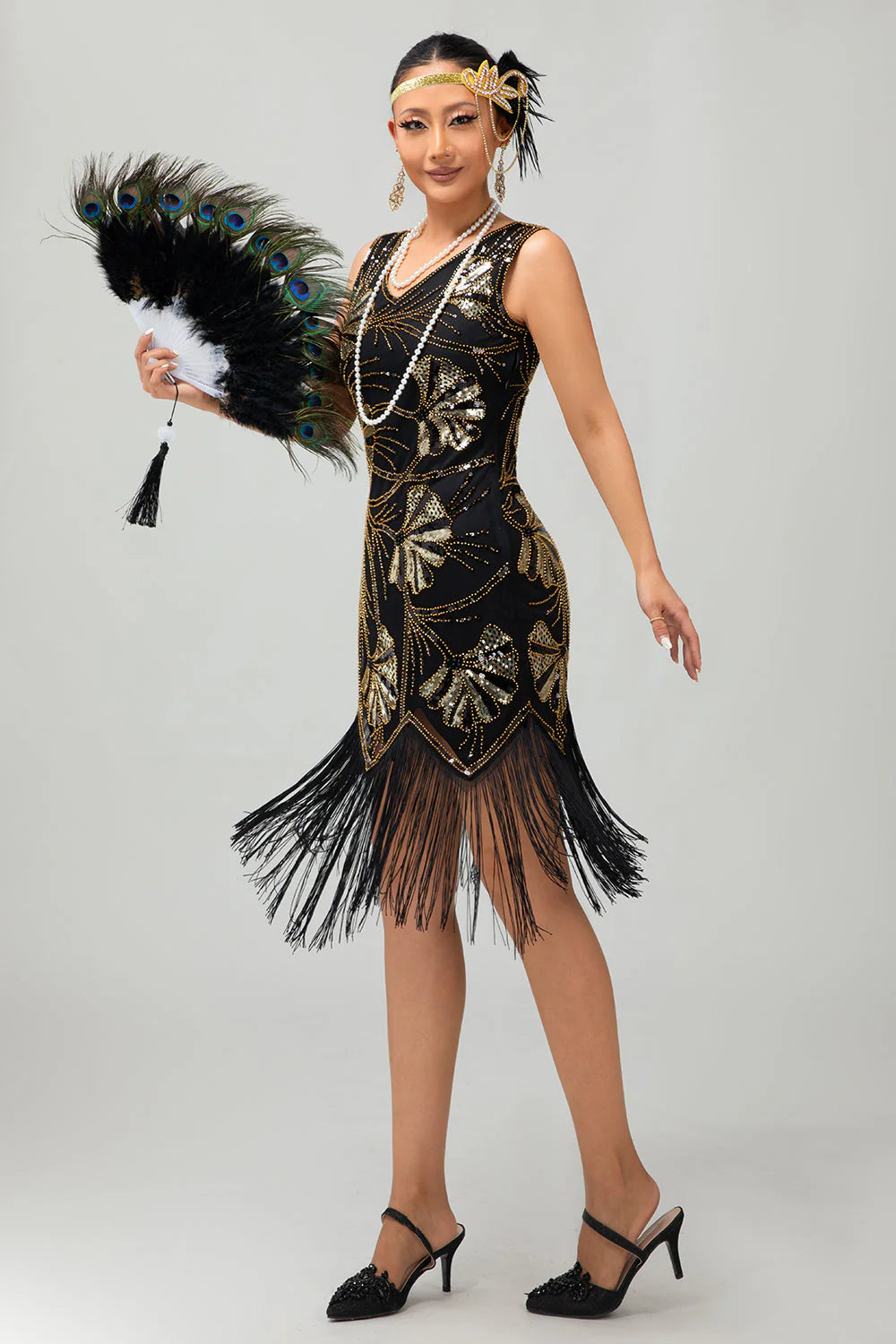 Red Golden Sequin 1920s V Neck Bodycon Flapper Dress with Tassles