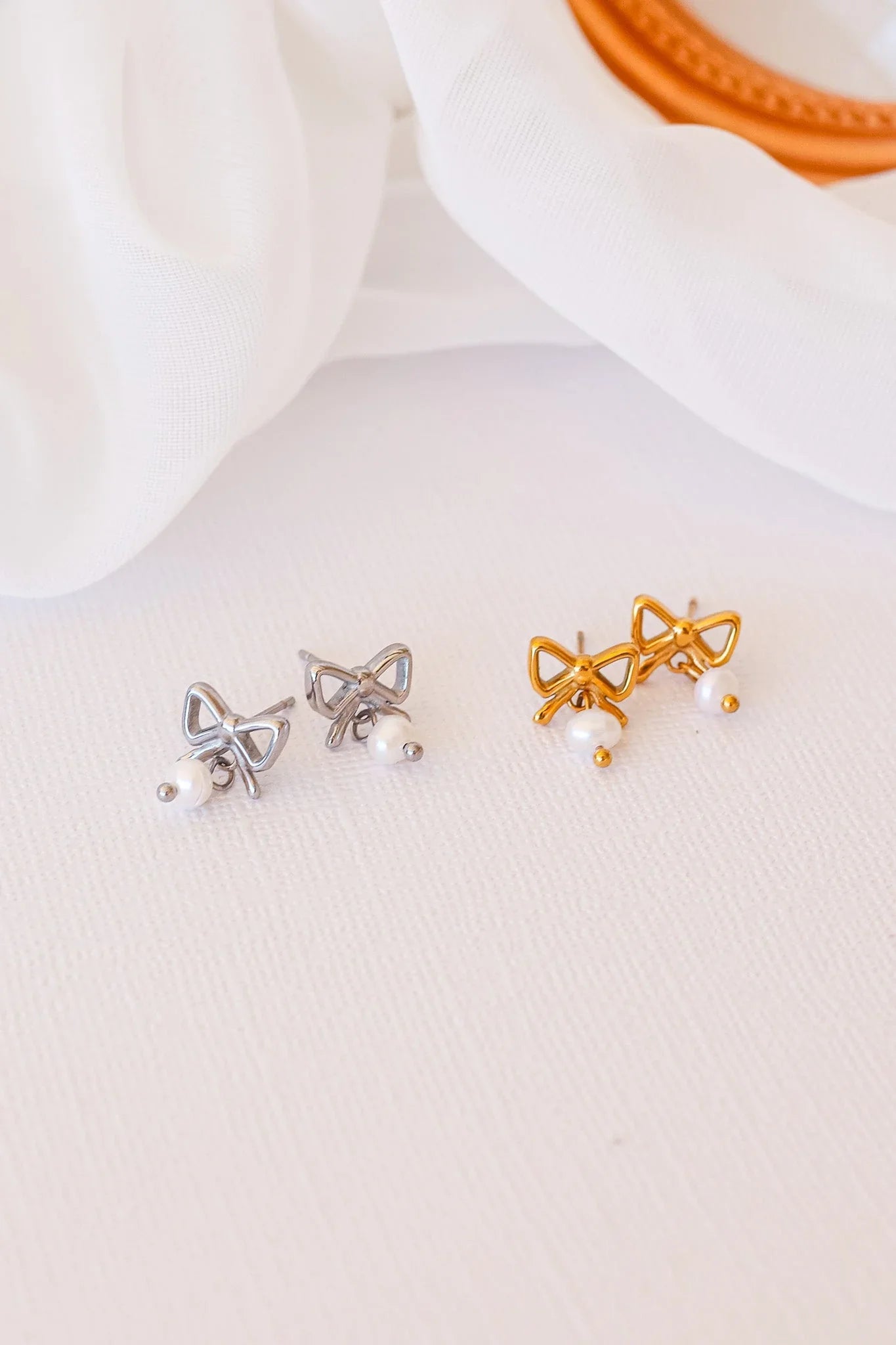 Jane Bow Pearl Drop Earring