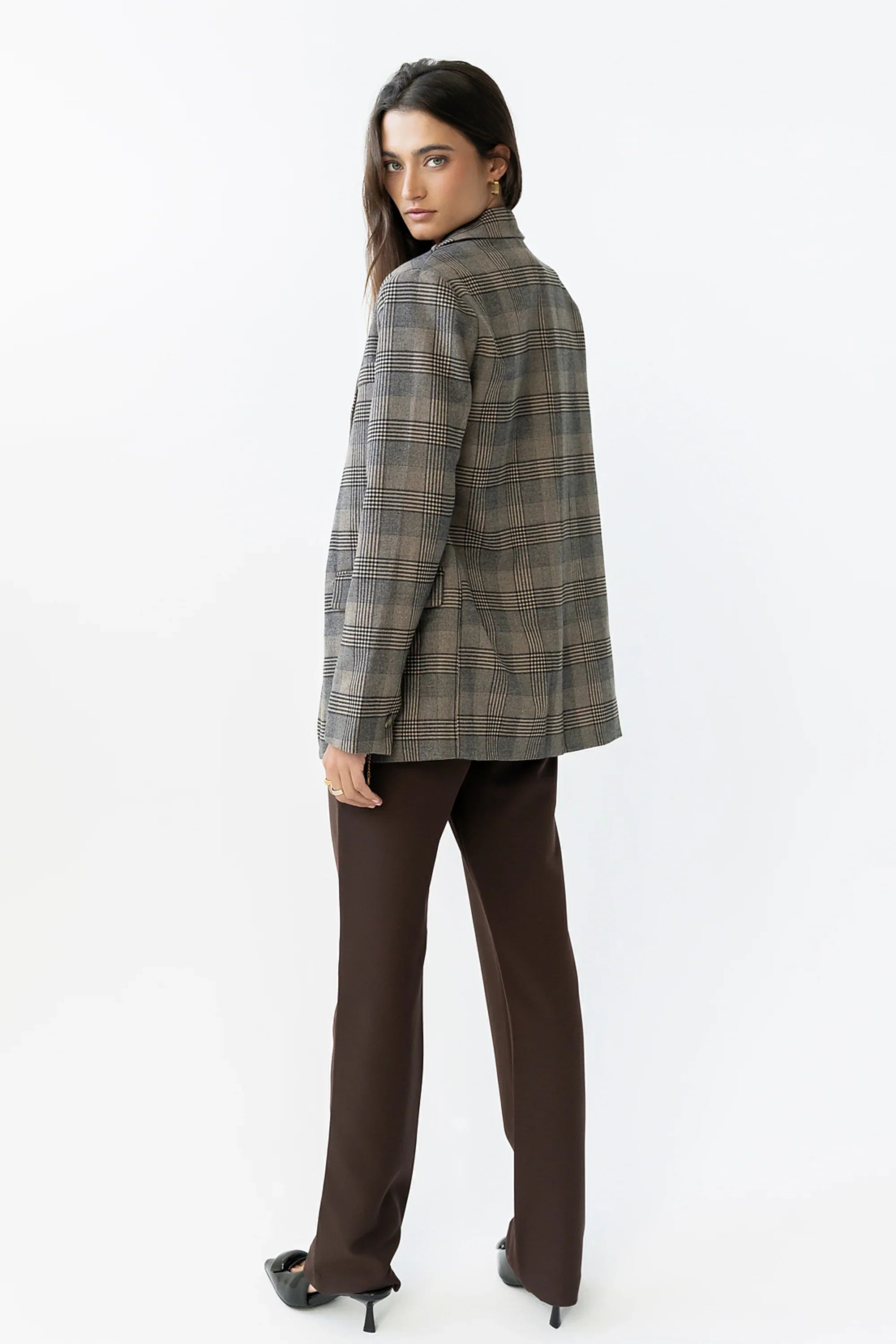 Montie Straight Leg Trousers in Brown