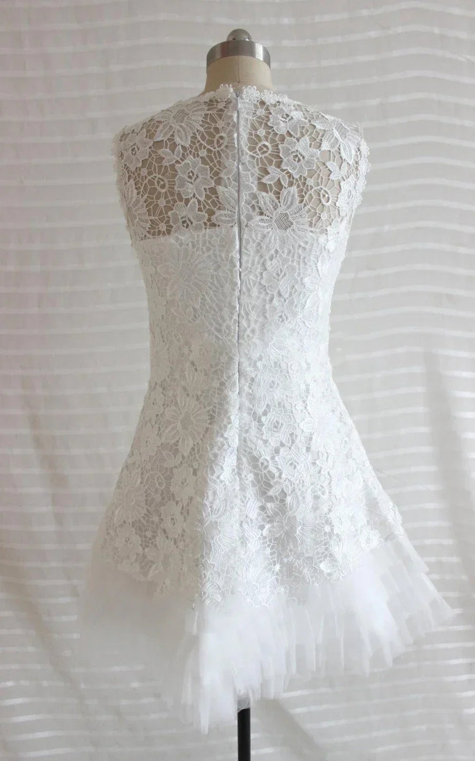 A Line Short Tulle Lace Satin Weddig Dress