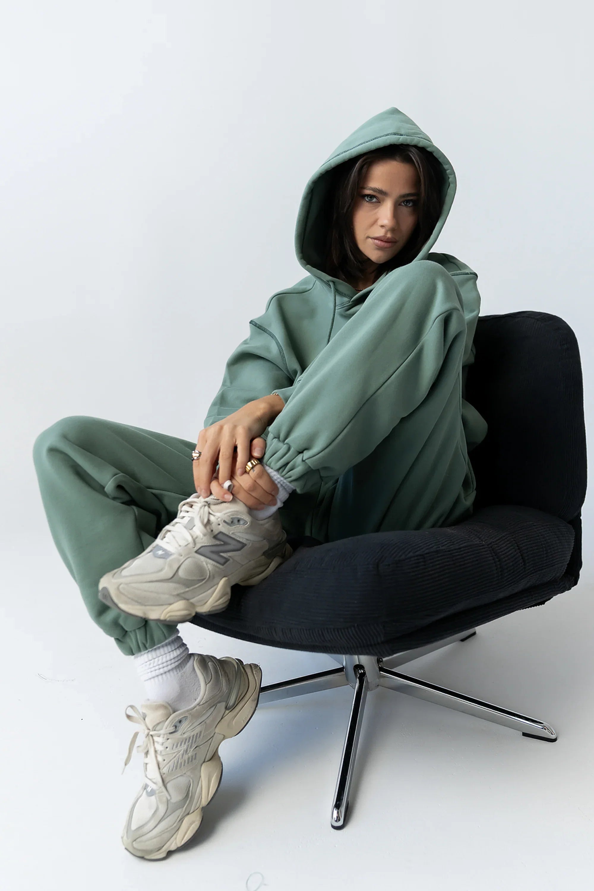 Mozie Contrast Joggers in Teal