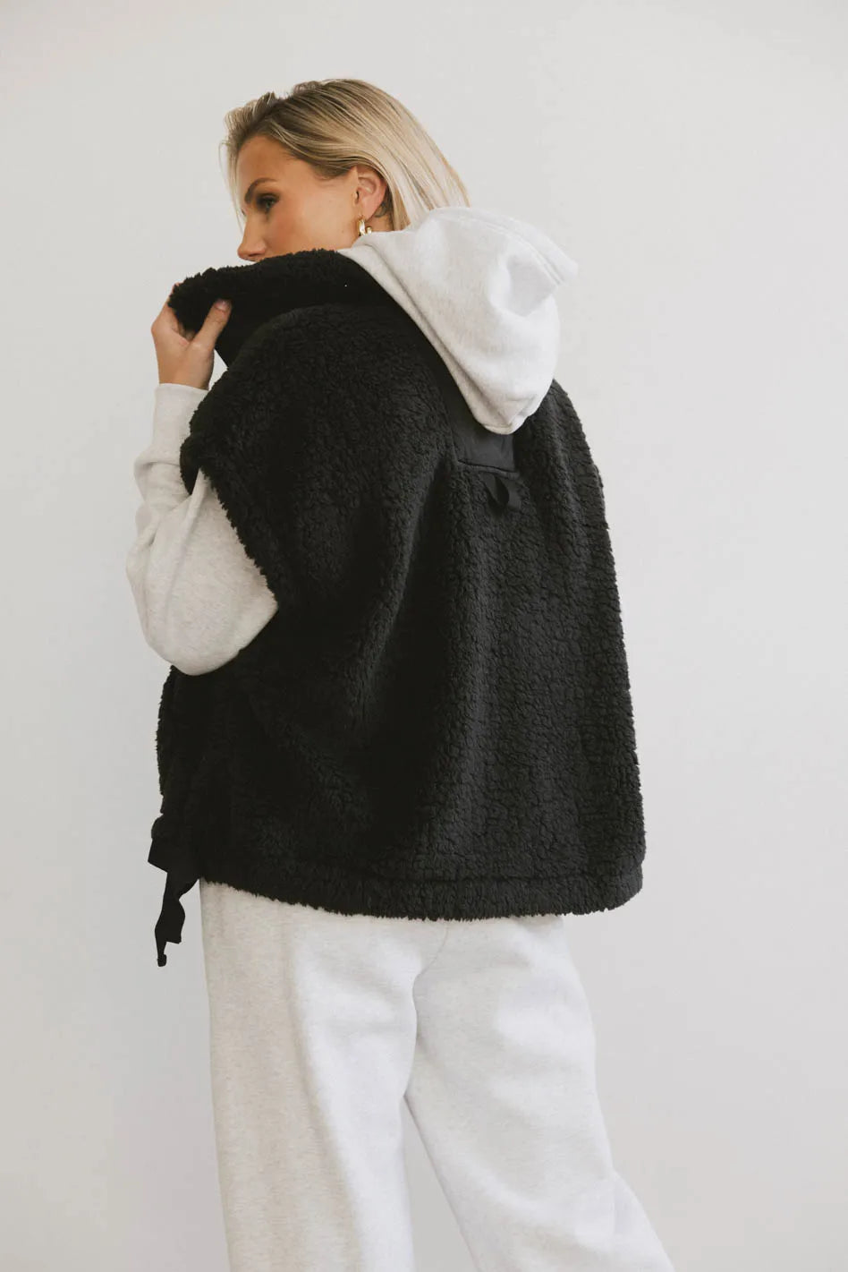 Johanna Sherpa Vest in Black FINAL SALE