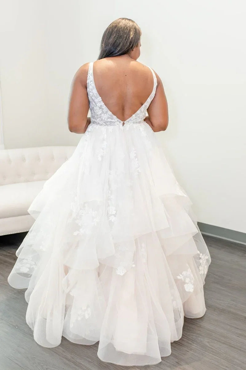 Elegant A Line V Neck Wedding Dresses with Appliques