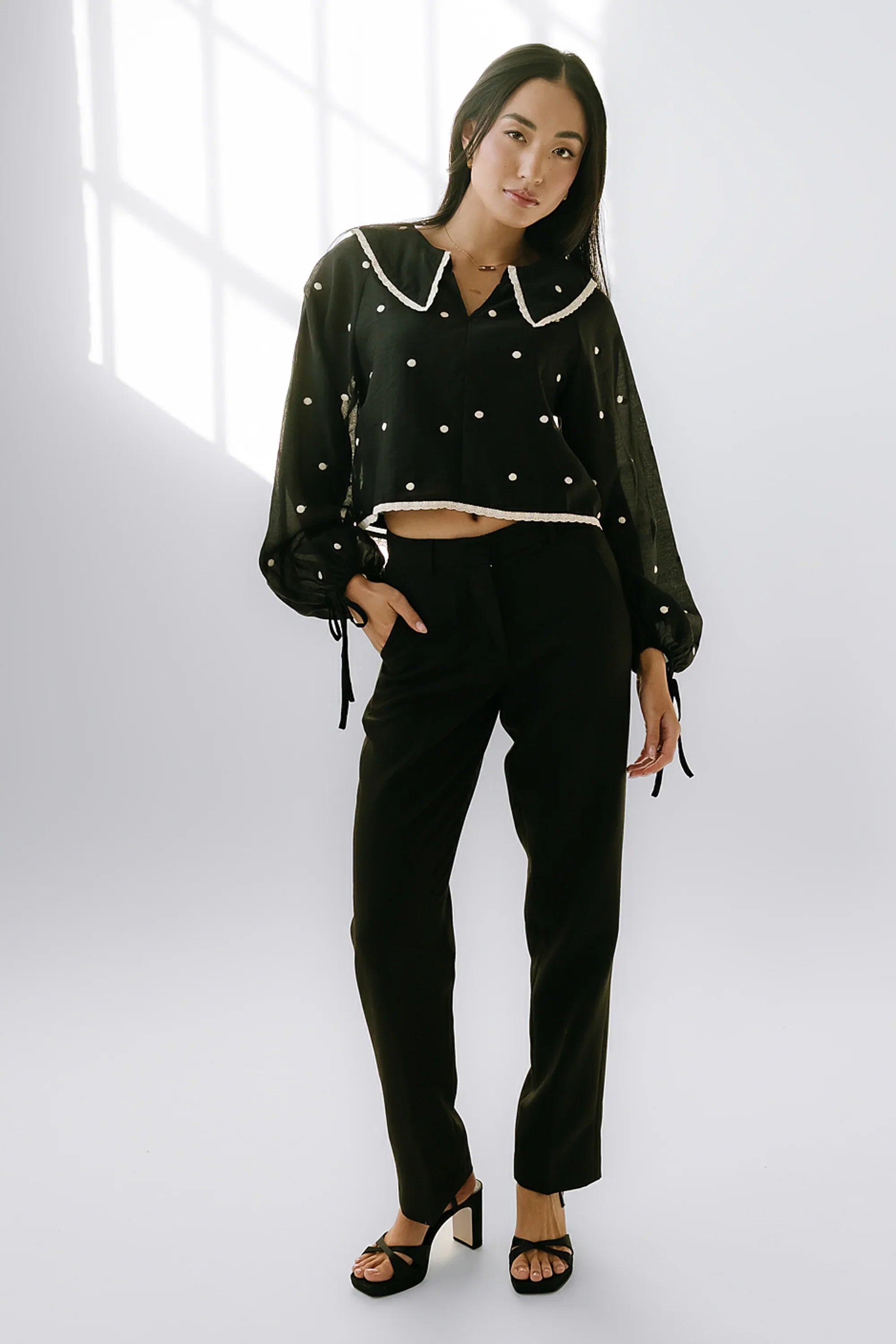 Mitchel Straight Leg Trouser in Black