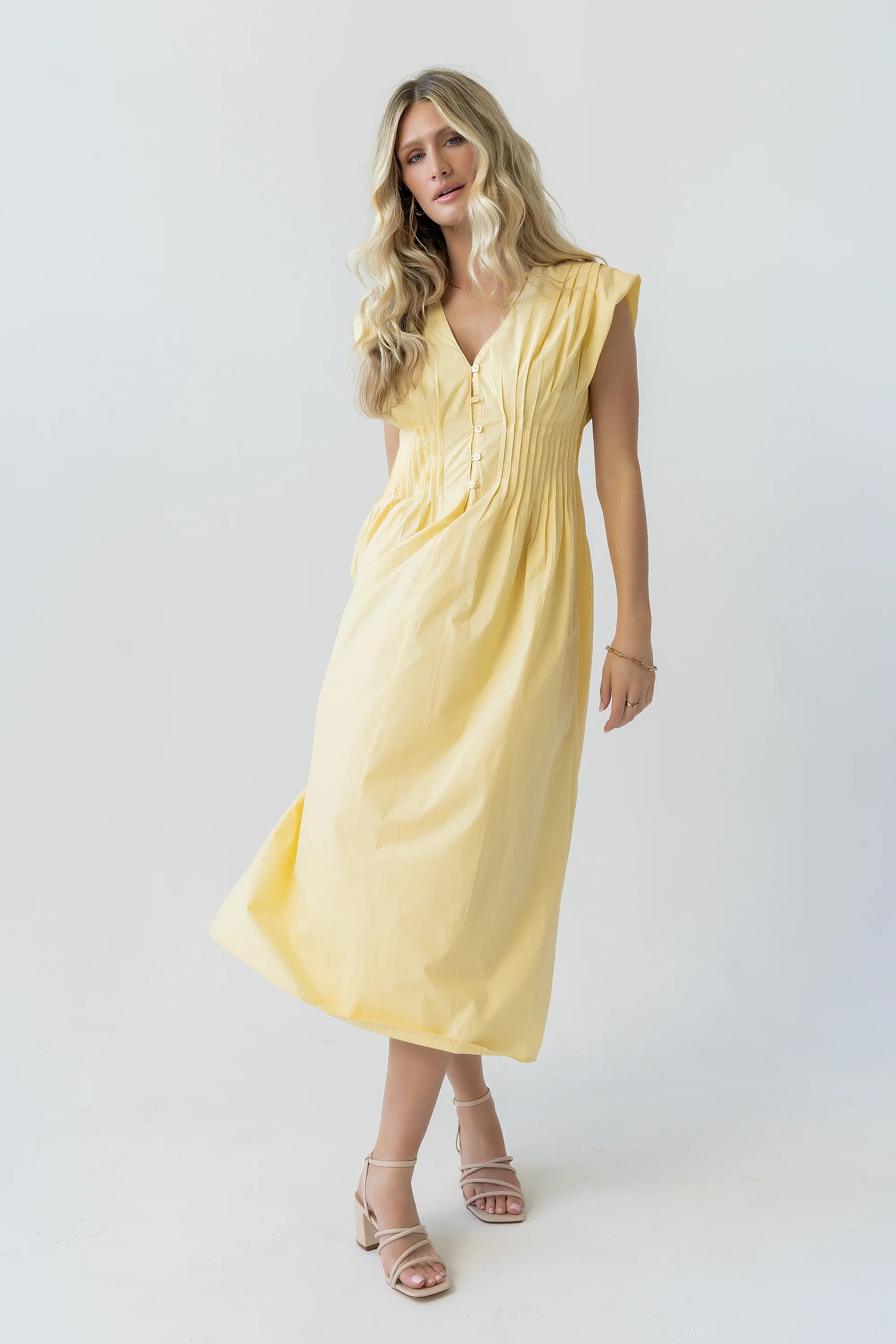 Barb Pleated Midi Dress in Yellow