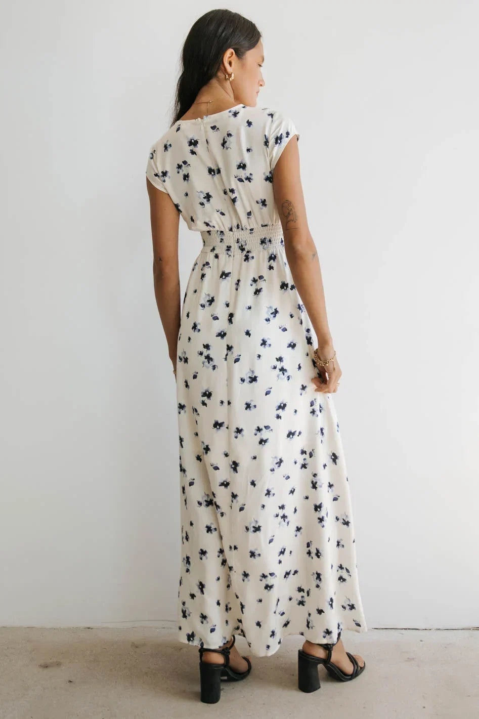Daniella Floral Dress in Cream FINAL SALE