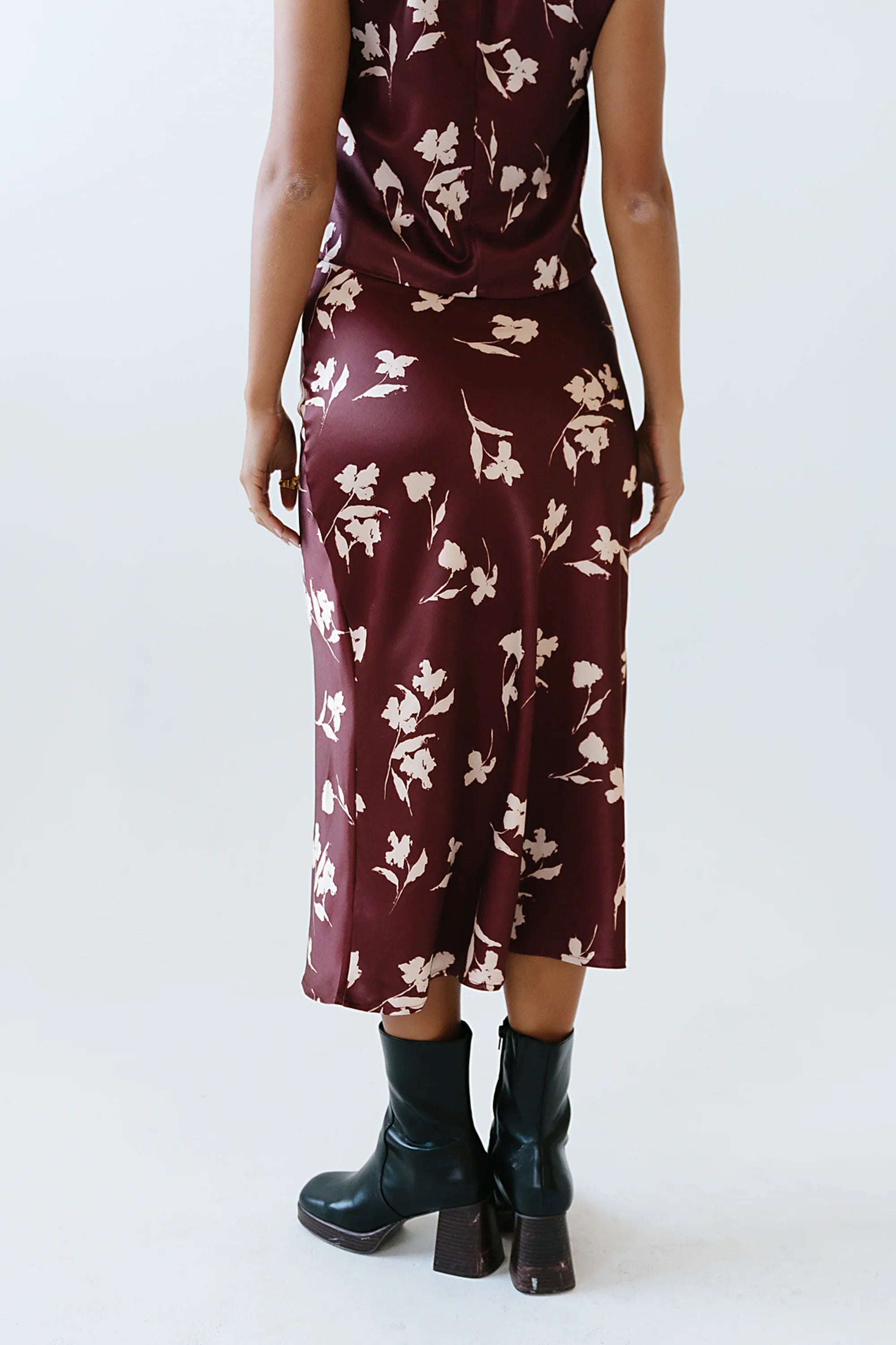 Carsyn Floral Maxi Skirt in Red Brown