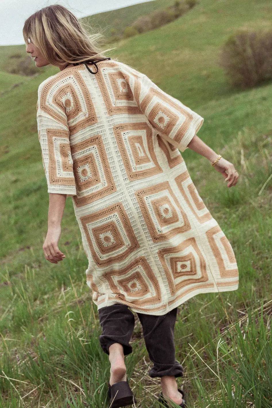 Regio Geometric Kimono in Beige FINAL SALE