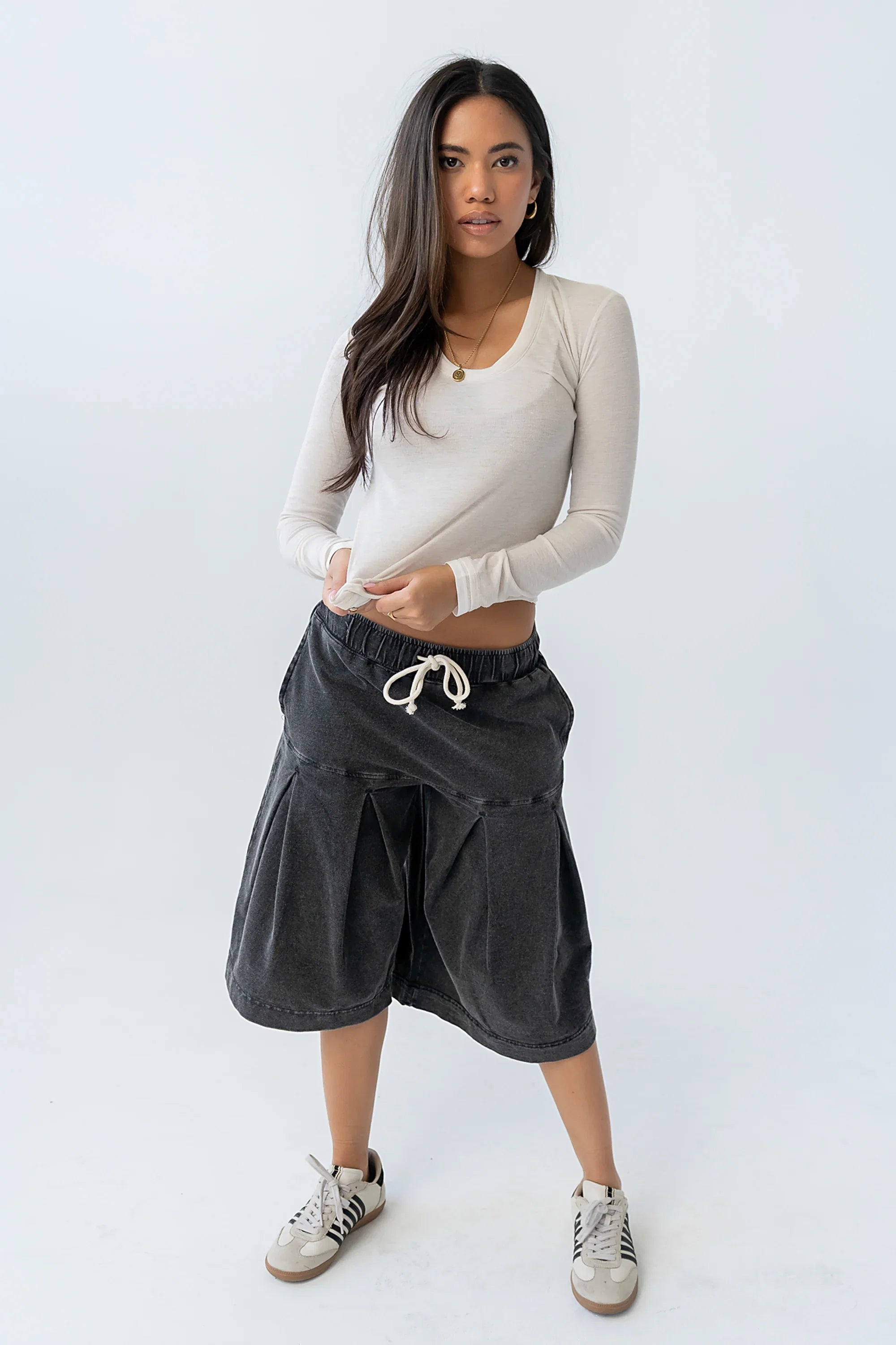Micha Pleated Shorts in Black