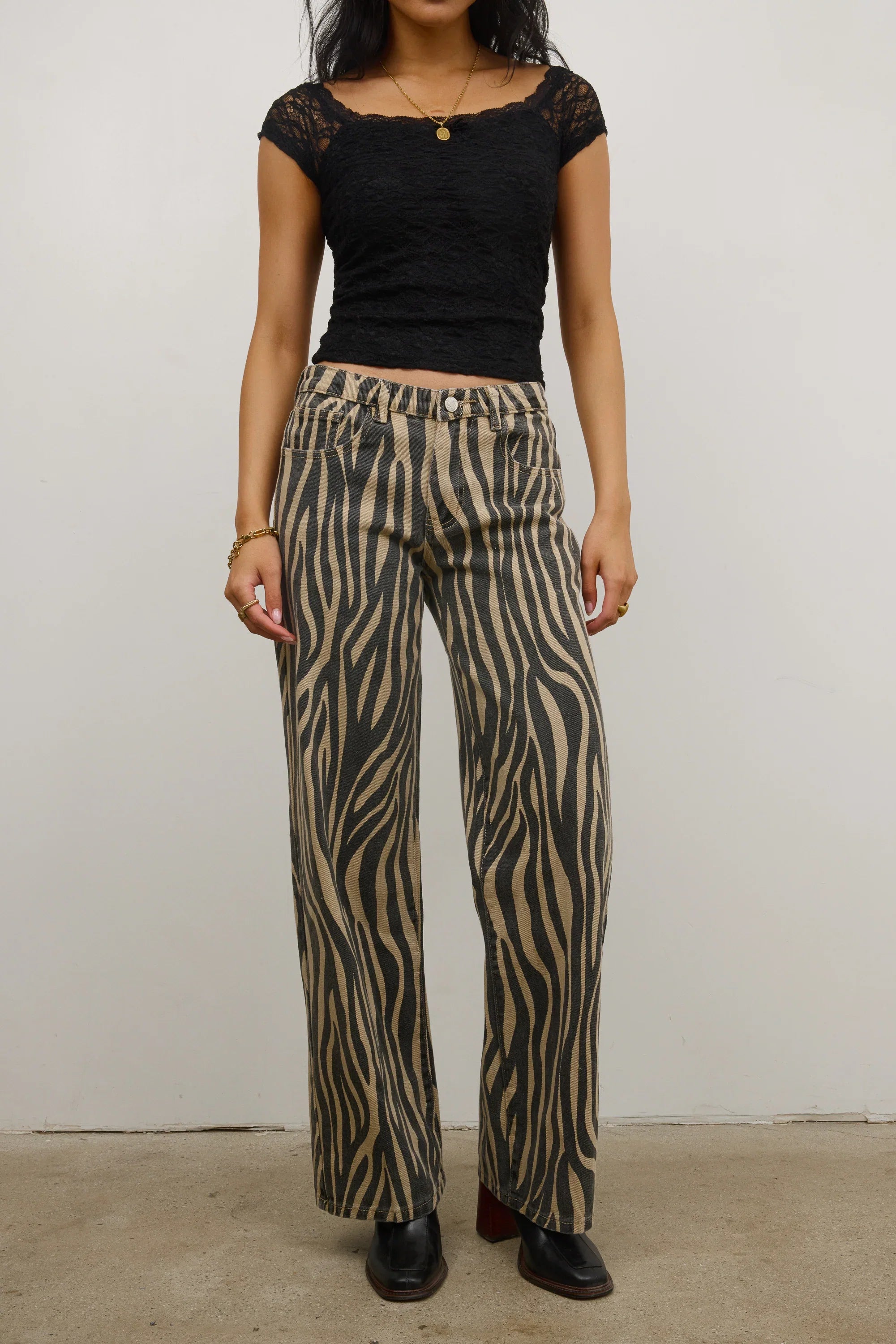 Kenzie Wide Leg Jeans in Zebra