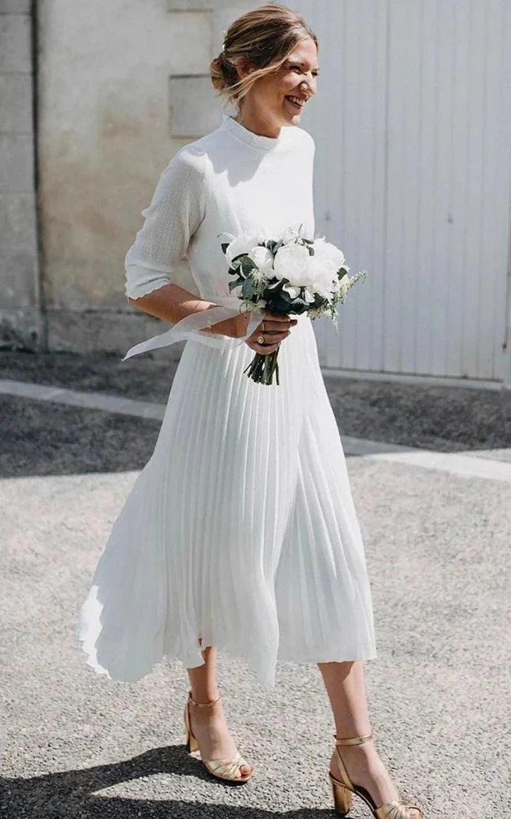 Vintage Modest Long Sleeve Wedding Dress with Pleats Simple Tea length A Line High Neck