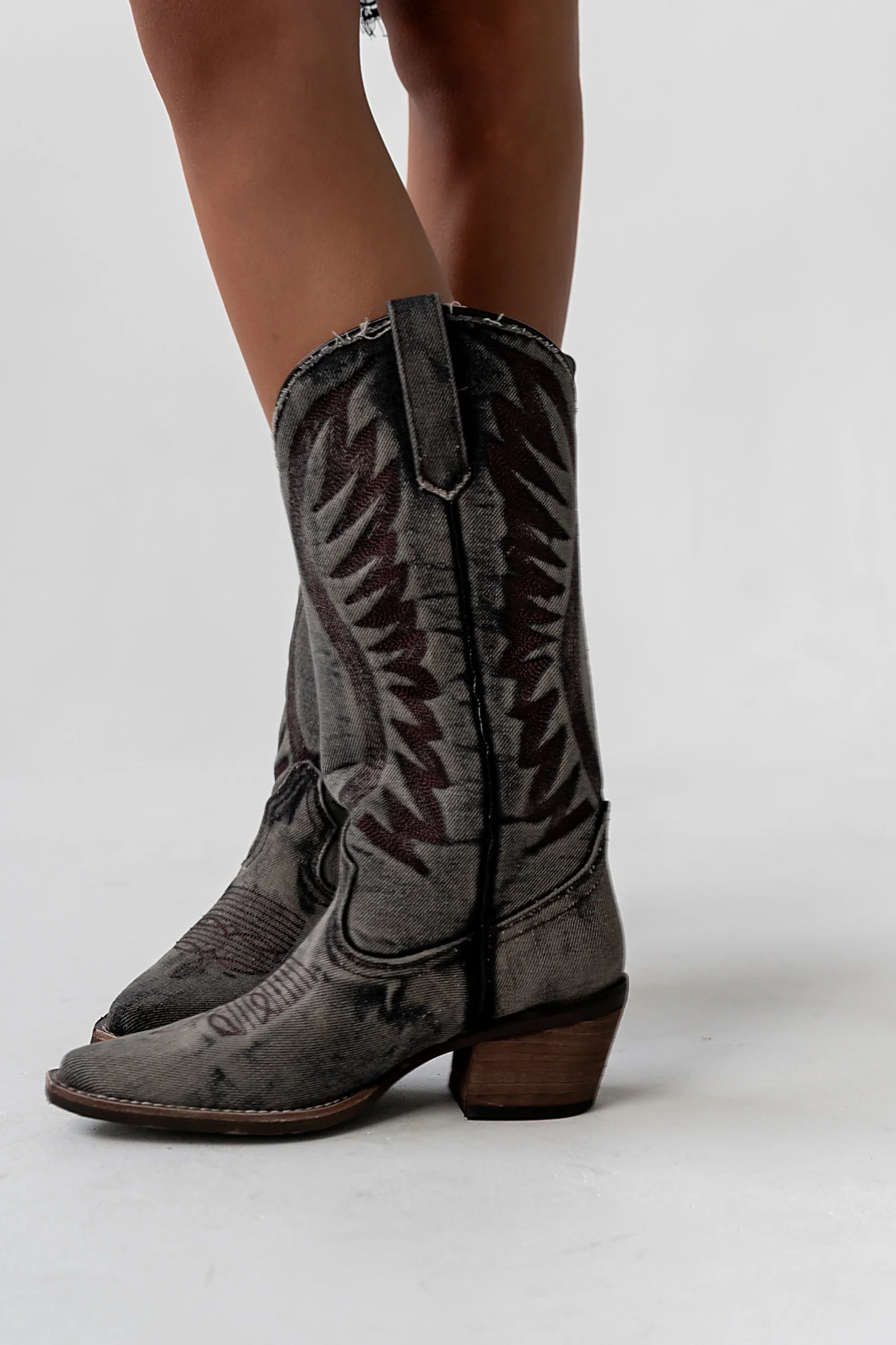 Steve Madden Albany Boot in Black