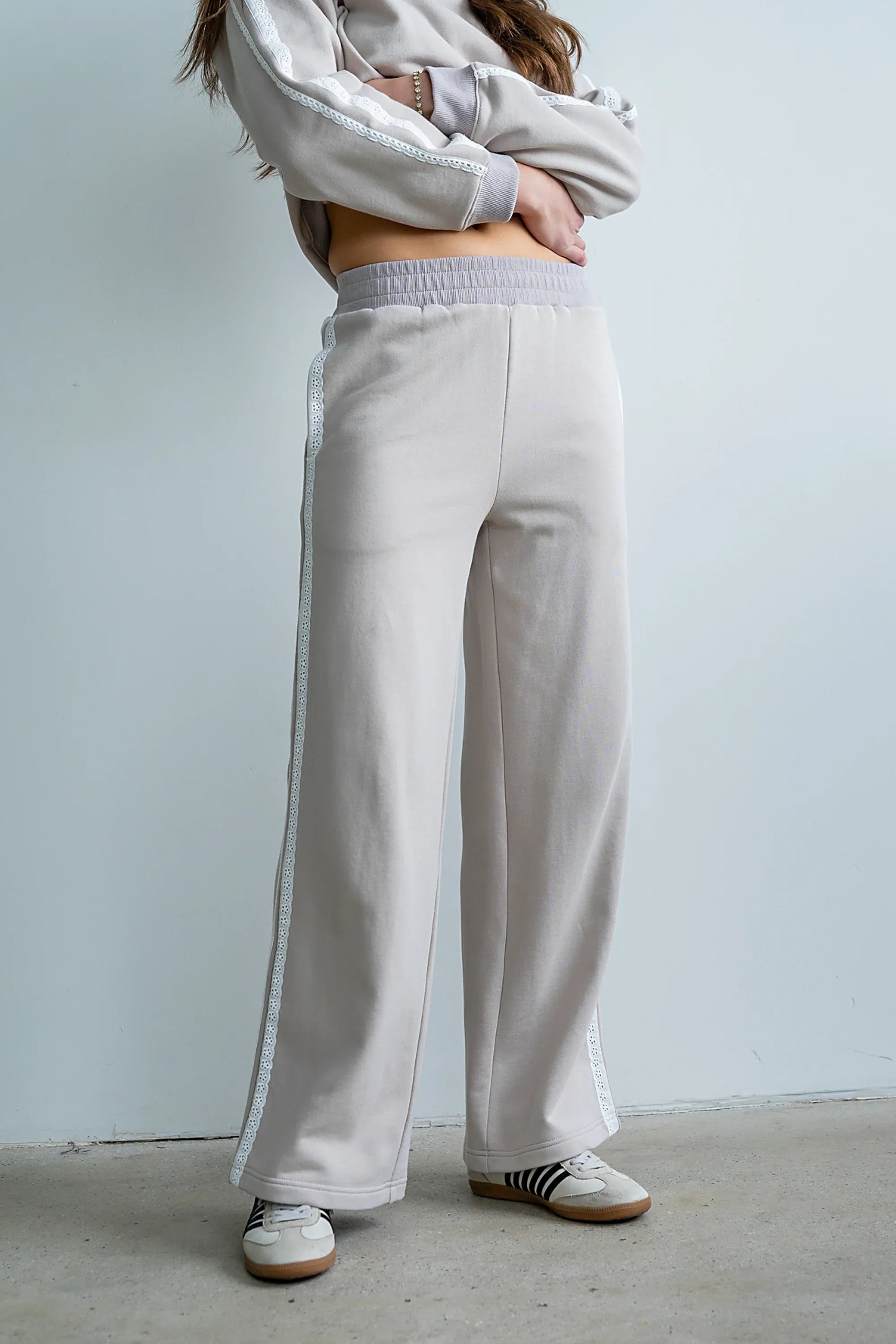 Mickey Wide Leg Jogger in Taupe
