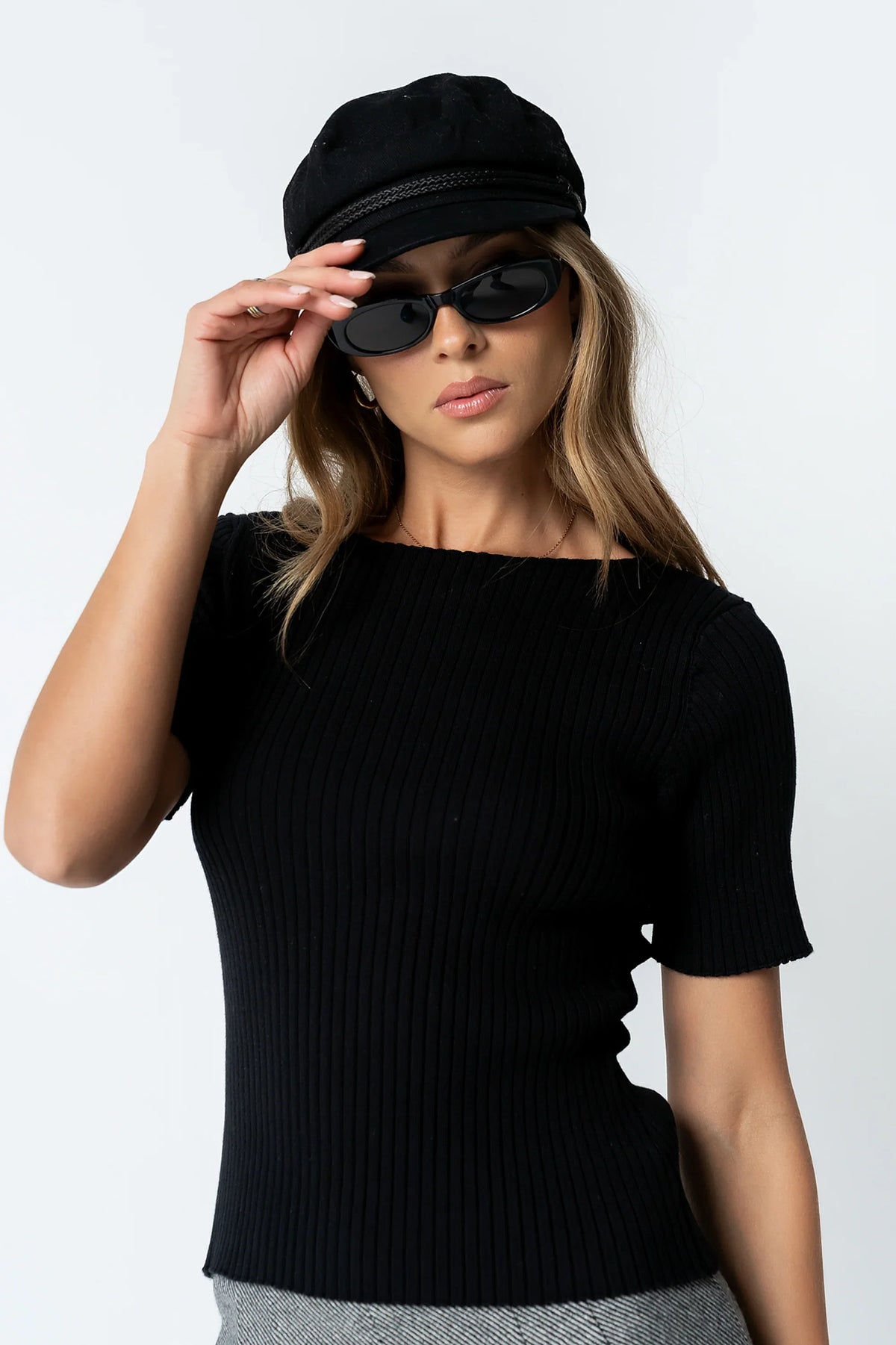 Waylen Ribbed Sweater in Black