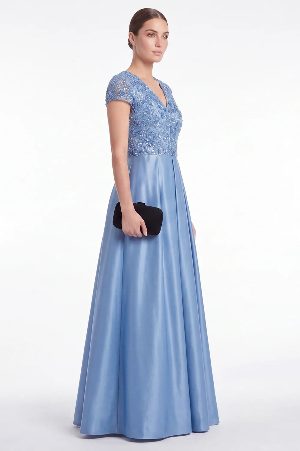 Champagne Sequin A Line V Neck Mother of the Bride Dress with Short Sleeevs