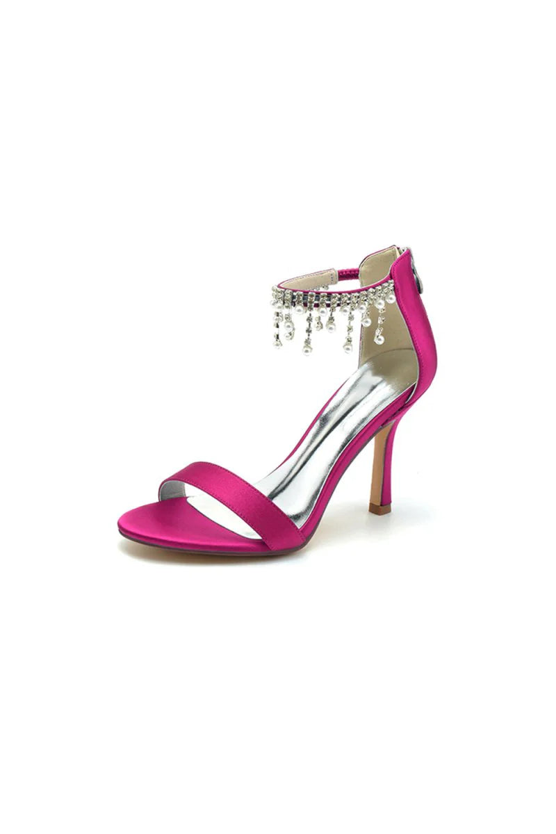 Glamorous White Leather High Heels with Silver Chain Accent