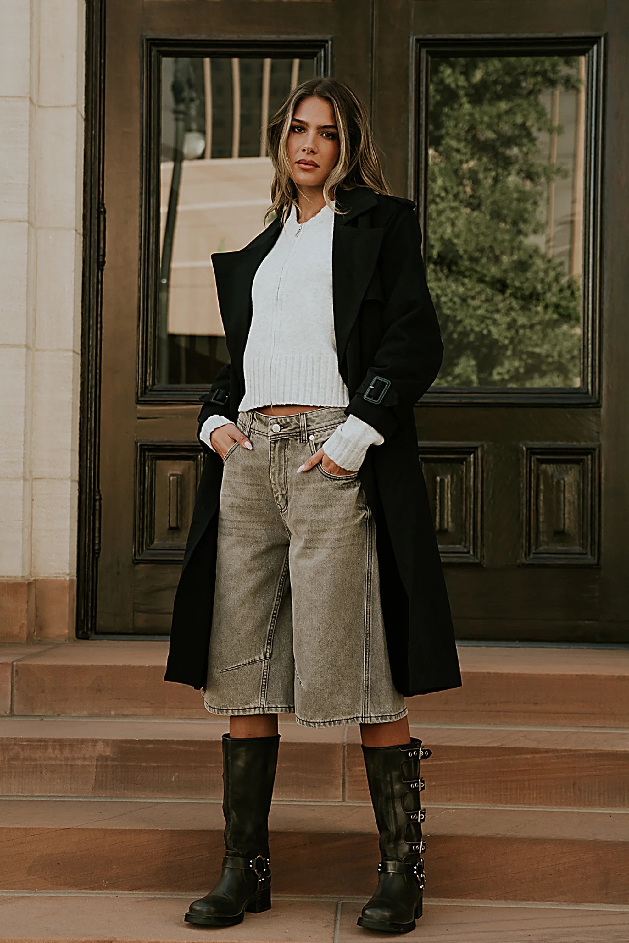 Alden Bermuda Shorts in Grey