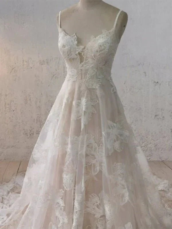 Boho White A Line Lace Appliques Wedding Dress