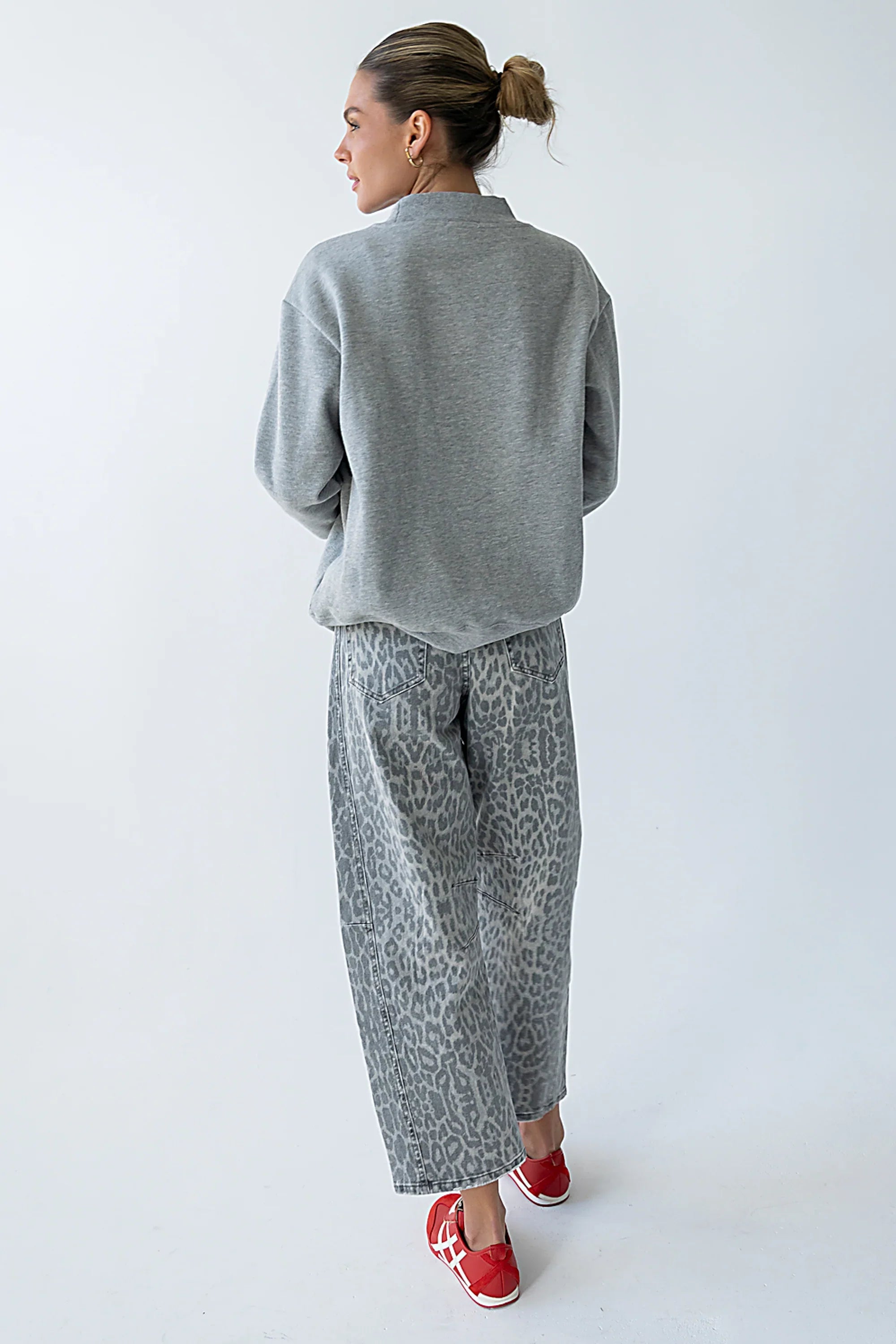 Marie Oversized Sweatshirt in Grey