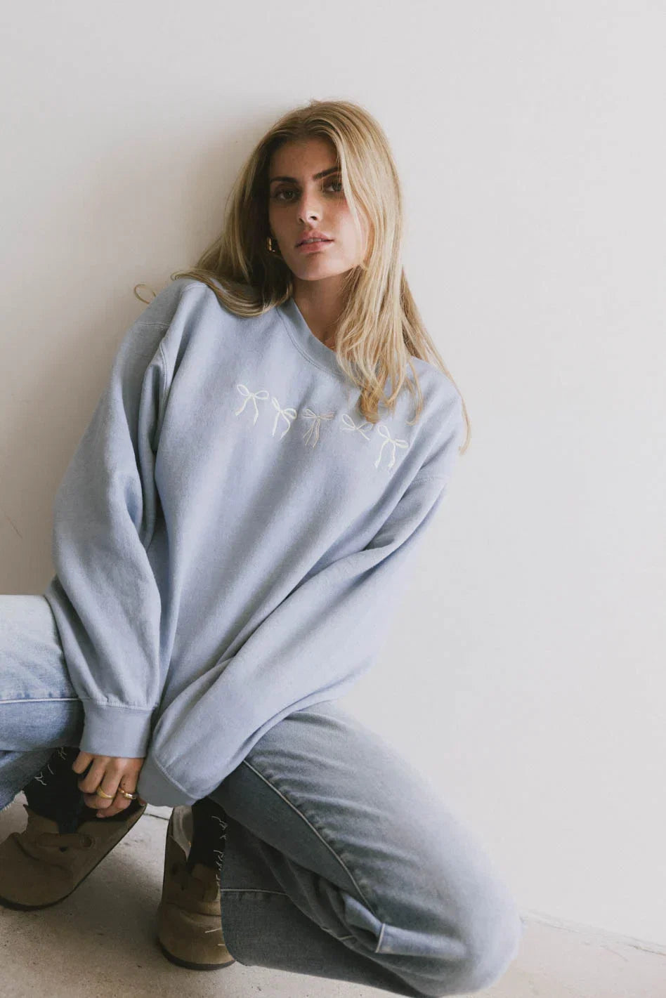 Pretty Bows Crewneck in Blue FINAL SALE